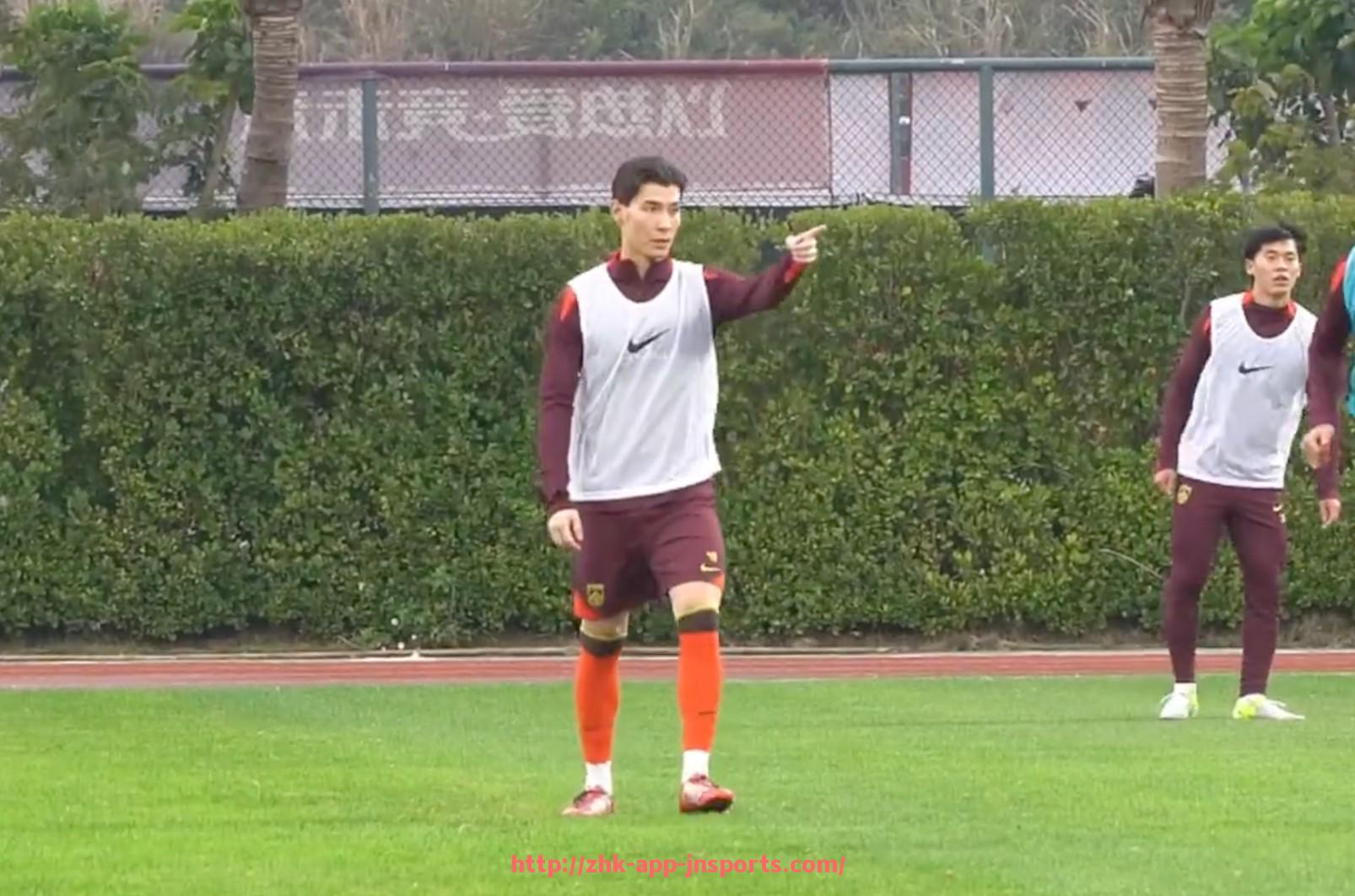 江南体育APP下载-疫情对德甲球队比赛和运营的影响分析